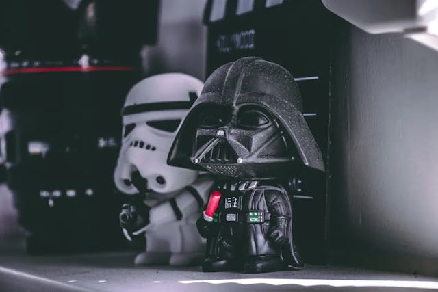 Foto de Bonecos Cabeça de Mola Darth Vader e Stormtrooper
