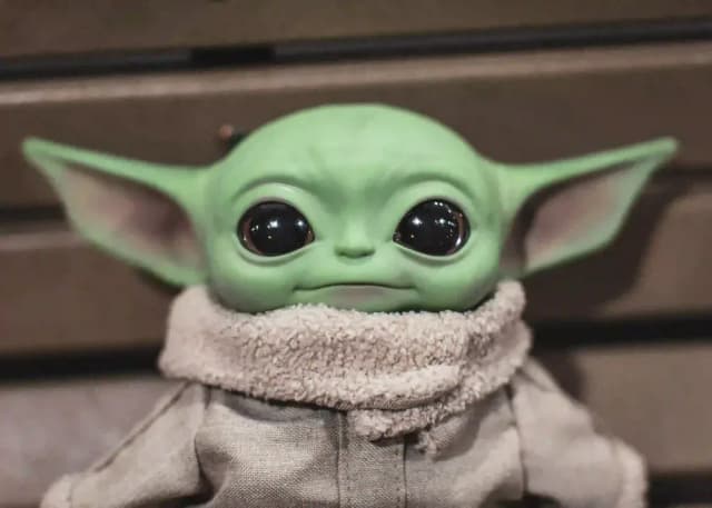 Foto de Action figure Baby Yoda